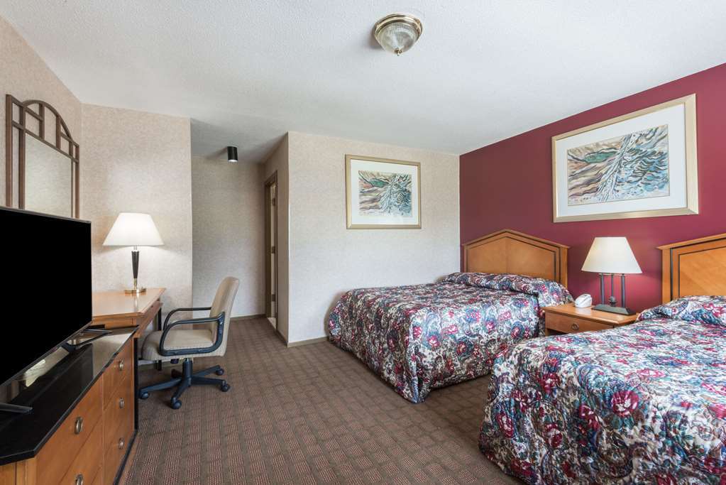 Elite Inn Moosup Room photo